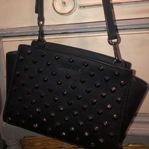 Micheal Kors Satchel Purse